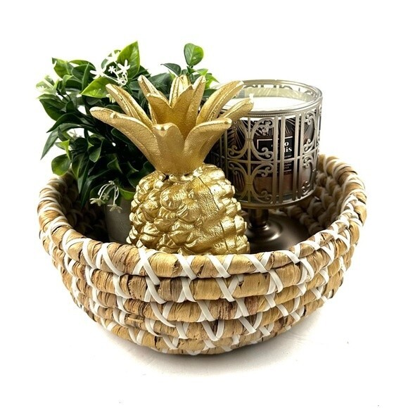Rustic Woven Wicker Basket 11 inches - Picture 9 of 11